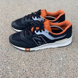 New Balance 997H mens size 8.5